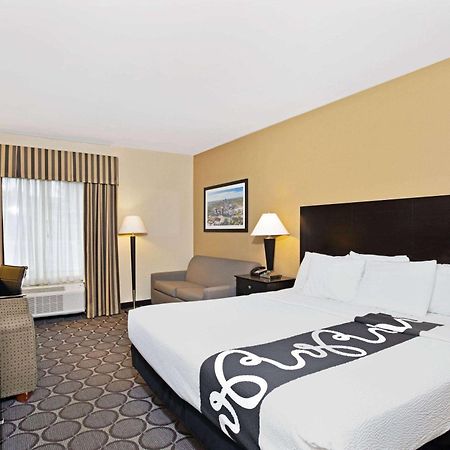 La Quinta By Wyndham Lexington South / Hamburg Hotel Exterior photo