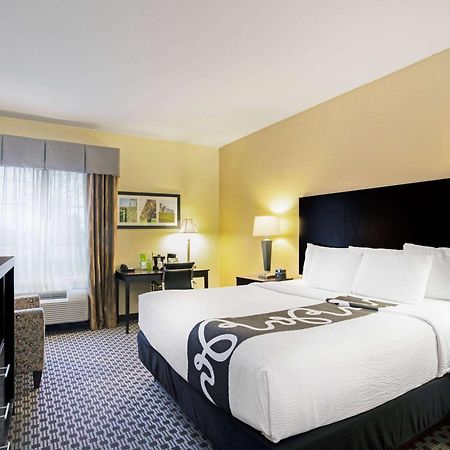 La Quinta By Wyndham Lexington South / Hamburg Hotel Exterior photo