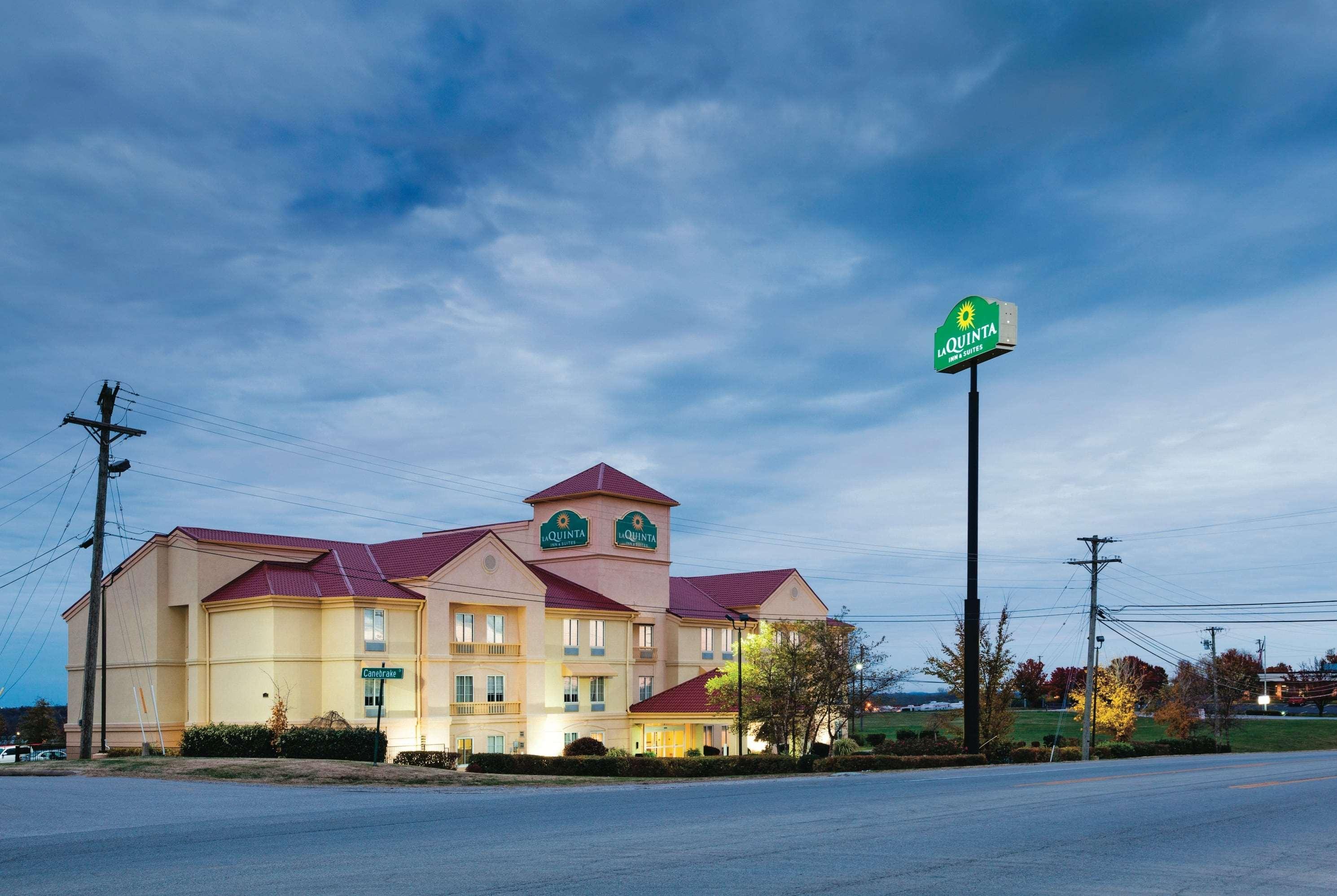 La Quinta By Wyndham Lexington South / Hamburg Hotel Exterior photo