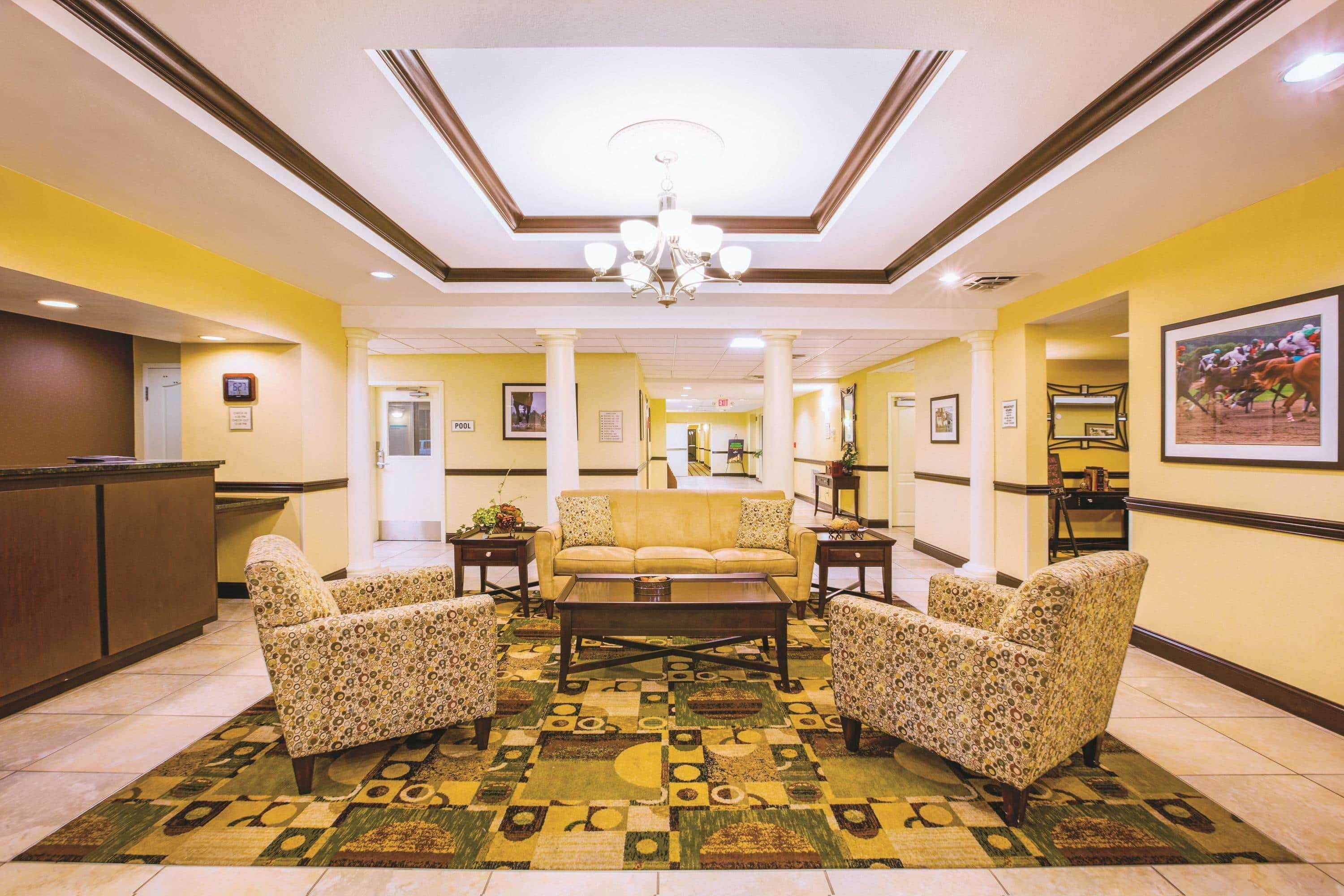 La Quinta By Wyndham Lexington South / Hamburg Hotel Exterior photo